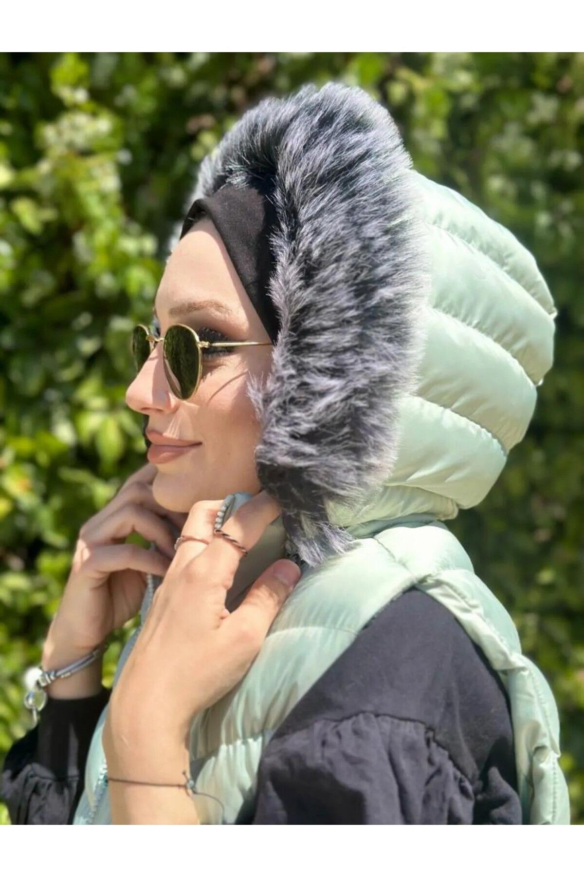 Kapüşonlu Şişme Mont Kapüşonlu Şişme Mont